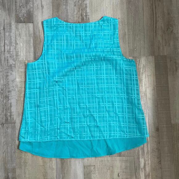 DANA BUCHMAN Women's Textured Print Sleeveless Blouse- Size L - Picture 9 of 11